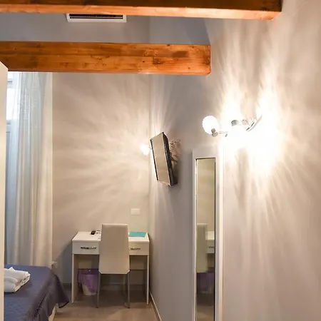 Famigi Bed & Breakfast 4*