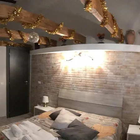 Famigi Bed & Breakfast